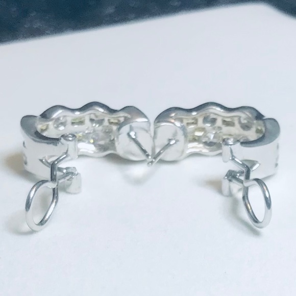 Vintage Ivana Trump Sterling Silver & CZ Huggie Earrings - Picture 8 of 13